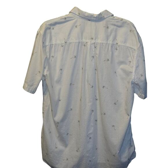 Johnnie-O Hanging Out Button up shirt size Large - Picture 5 of 6